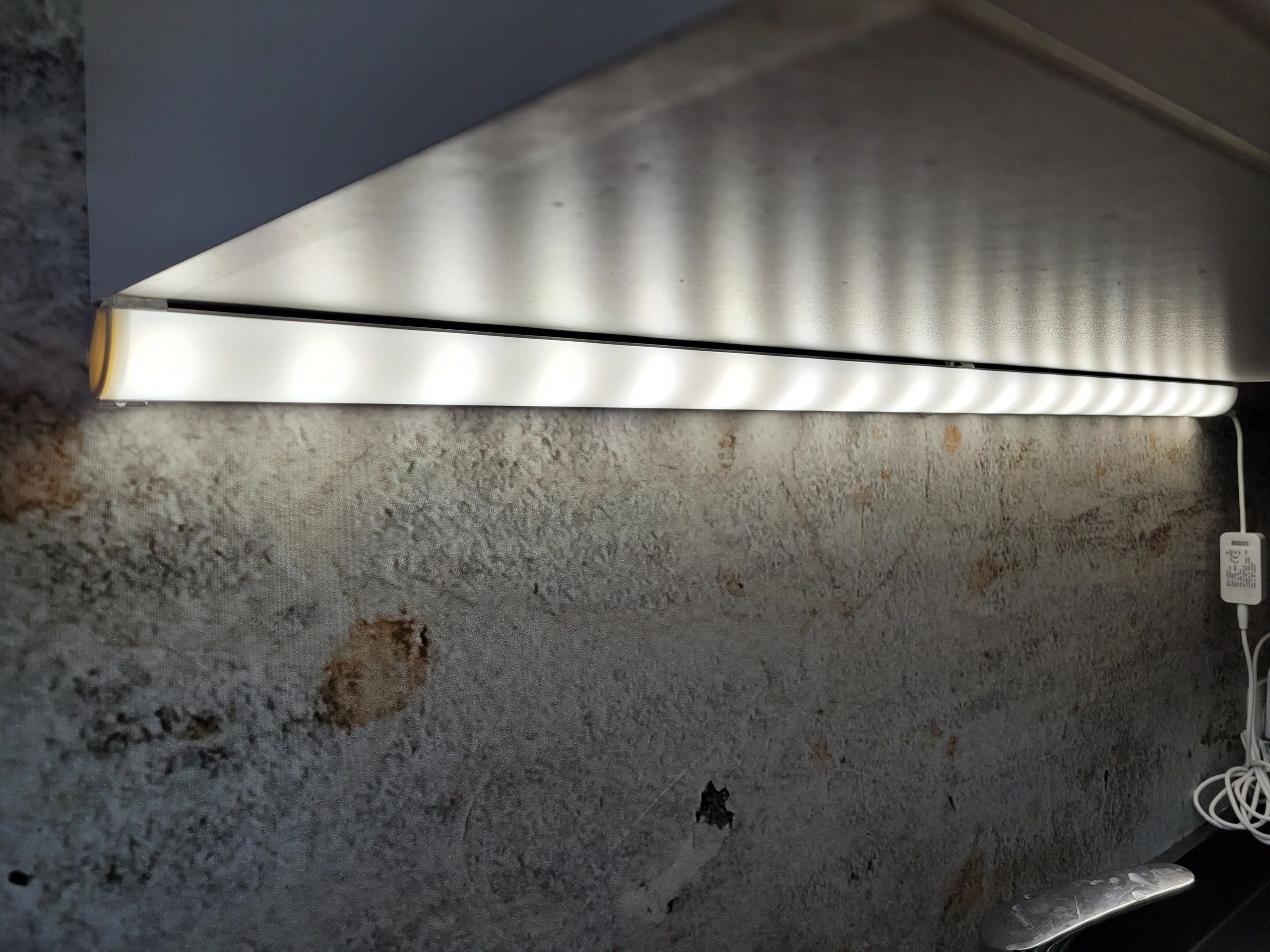 Ledstrip hoekprofiel 1 meter ronde afdekkap breed 30 mm