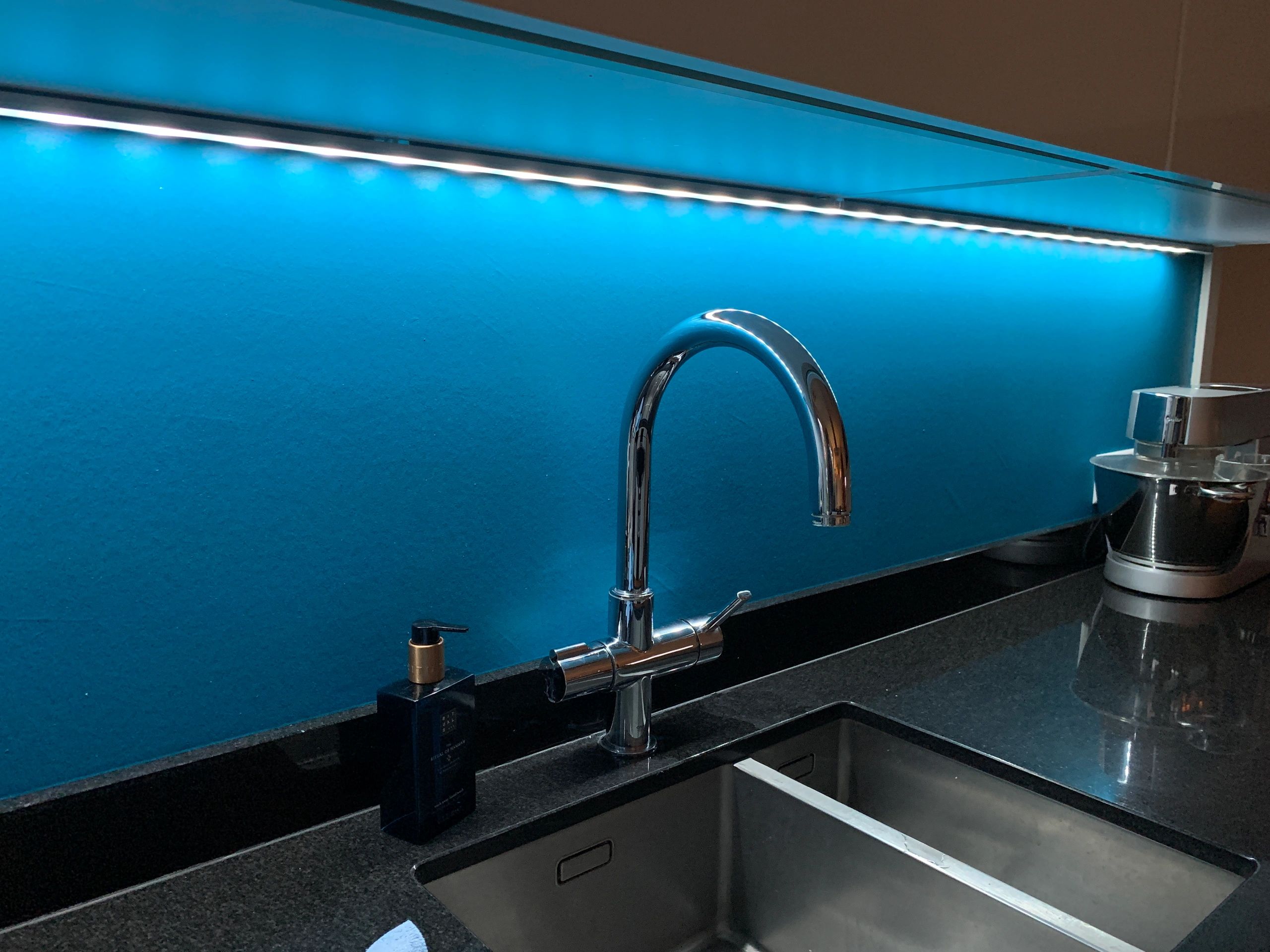 Led profiel 3 meter opbouw breed laag 10 mm